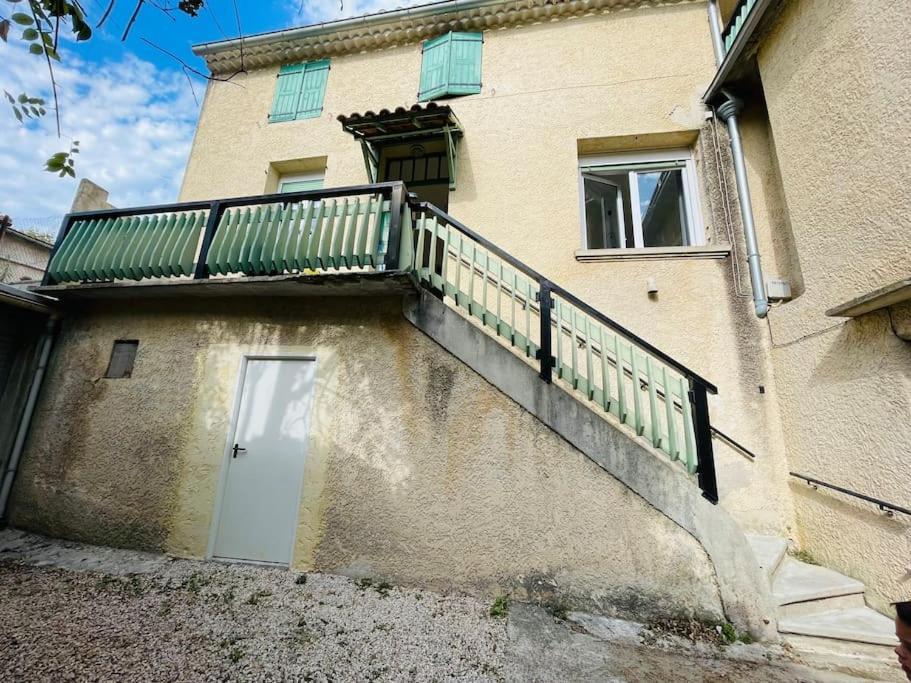 Chez Leo I - Appartement T2 Proche Tricastin Bollène Eksteriør billede